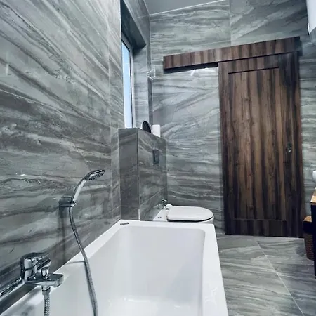 Apartamento The Hazel Penthouse With Private Jacuzzi Birkirkara